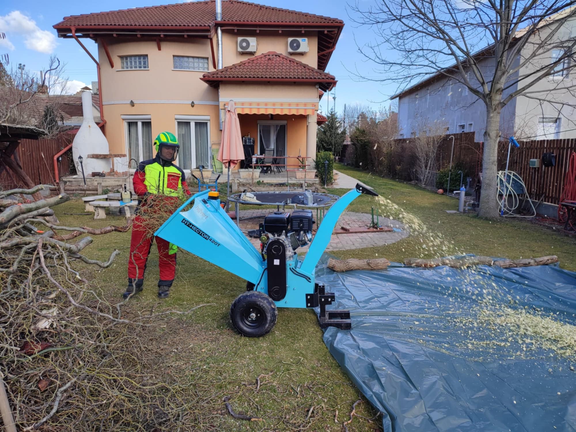 Ágdarálás és zöldhulladék elszállatásal
